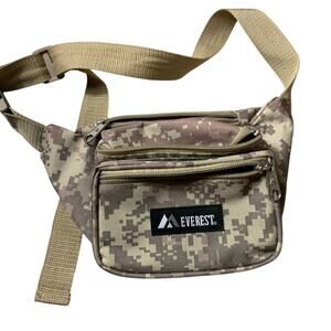 Everest 11.5 in. Wide Digital Camo Fanny Waist Pack